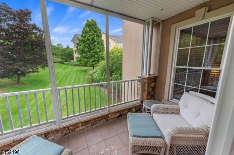 SCREENED IN PORCH