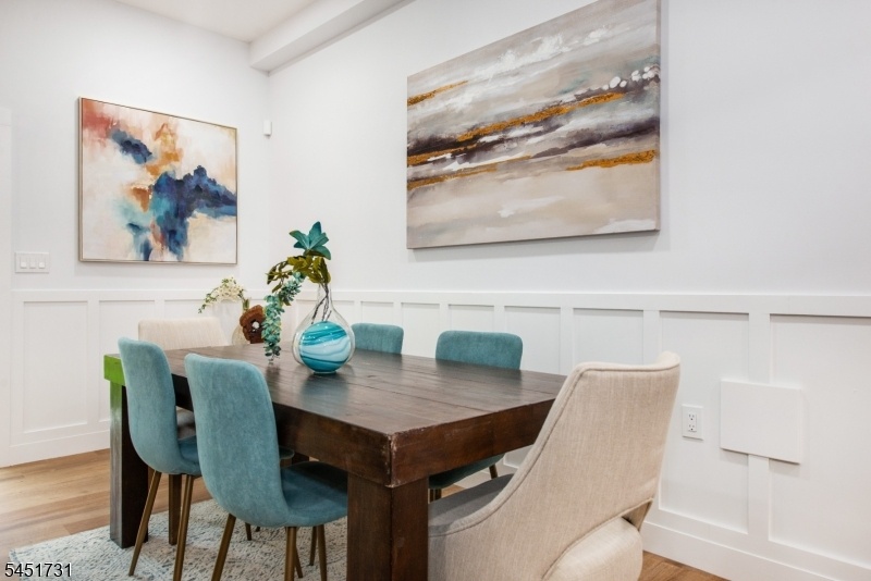 Unit 1 Dining Area