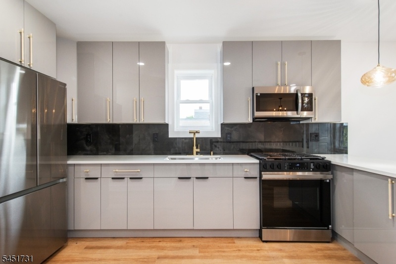 Unit 2 Kitchen