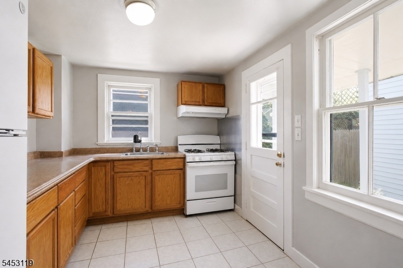 Kitchen in Unit # 89