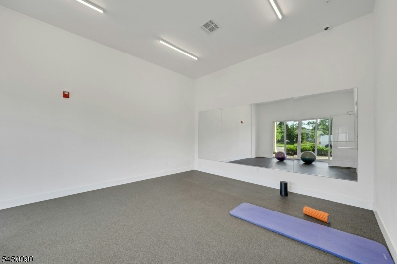 Clubhouse Yoga Room