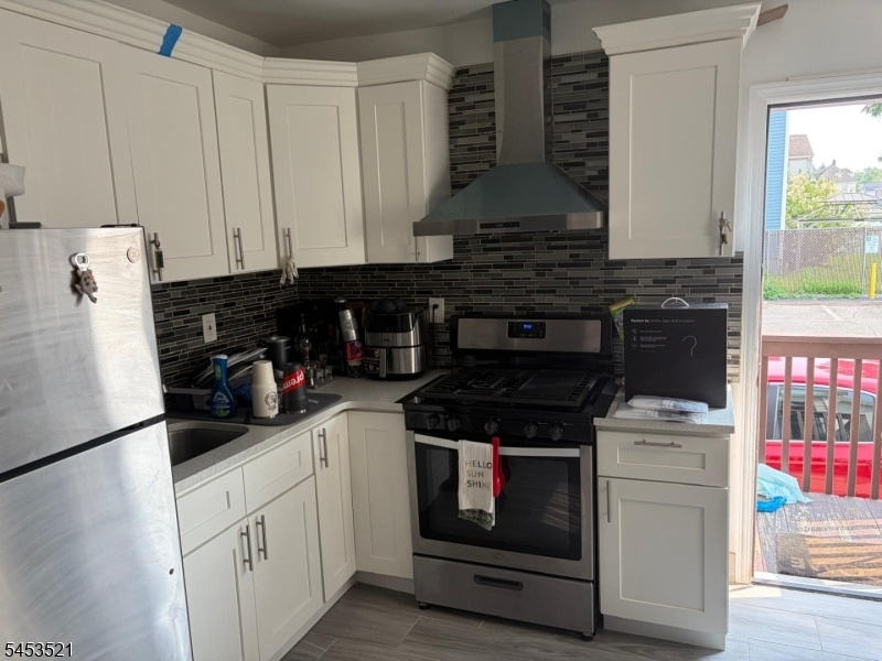 kitchen 1st