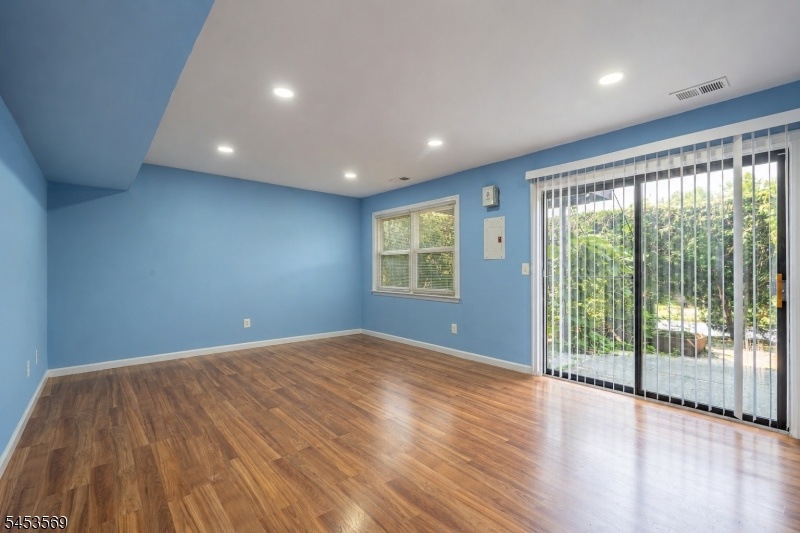Basement Family Room/Rec Room