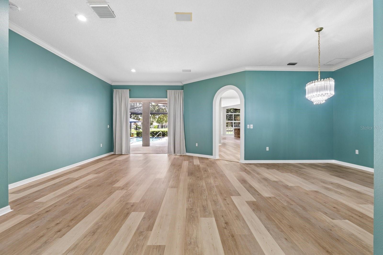 Living/Dining Room