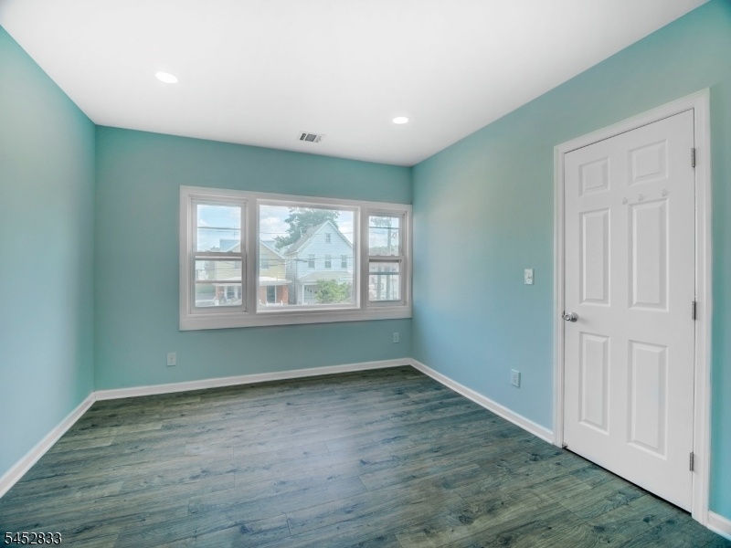 Unit 2: Bedroom 1
