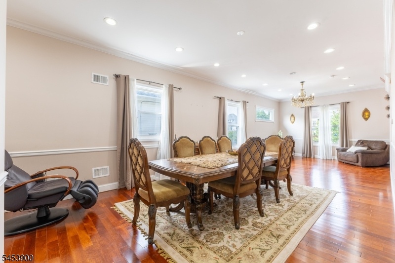 Living/Dinning Rm
