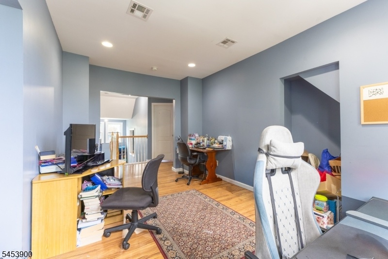 3rd Floor Living Rm