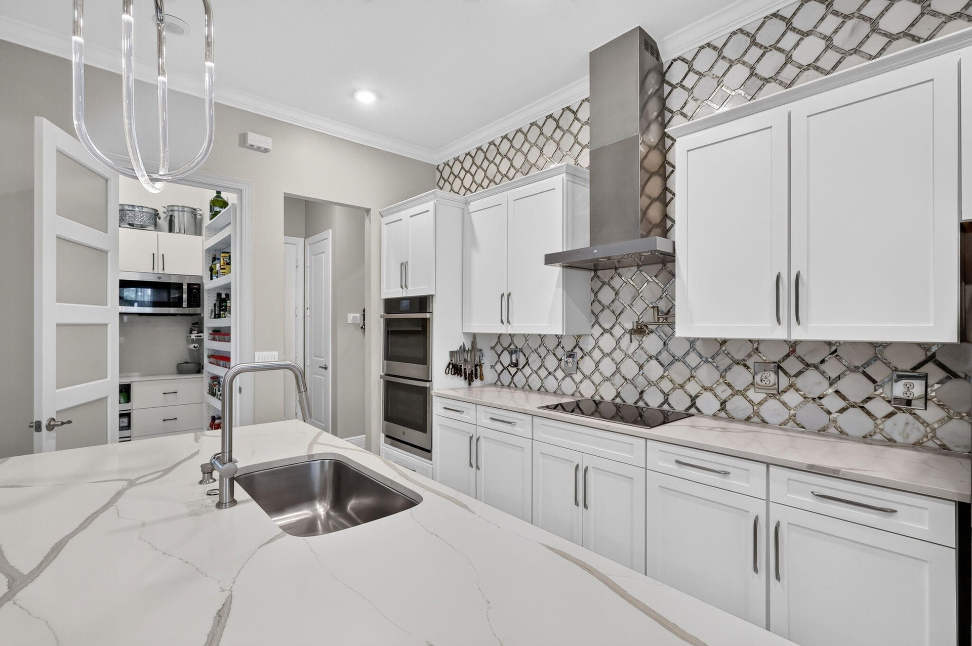 Gourmet Kitchen With Induction Cooktop