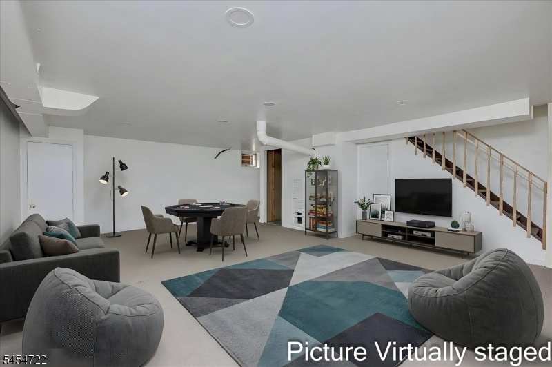 Virtual Staging