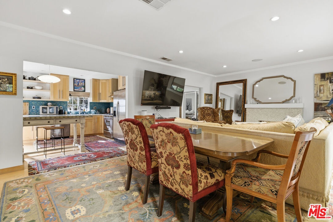 837 1/2 Living Room