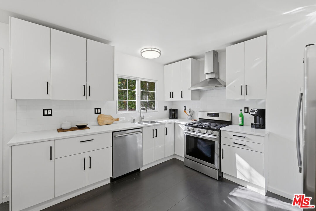 839 1/2 Kitchen