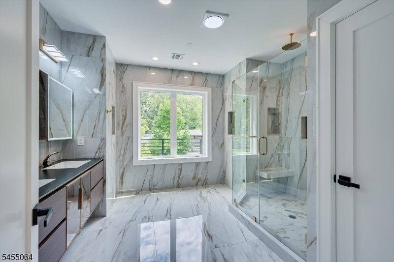 Main Bath
