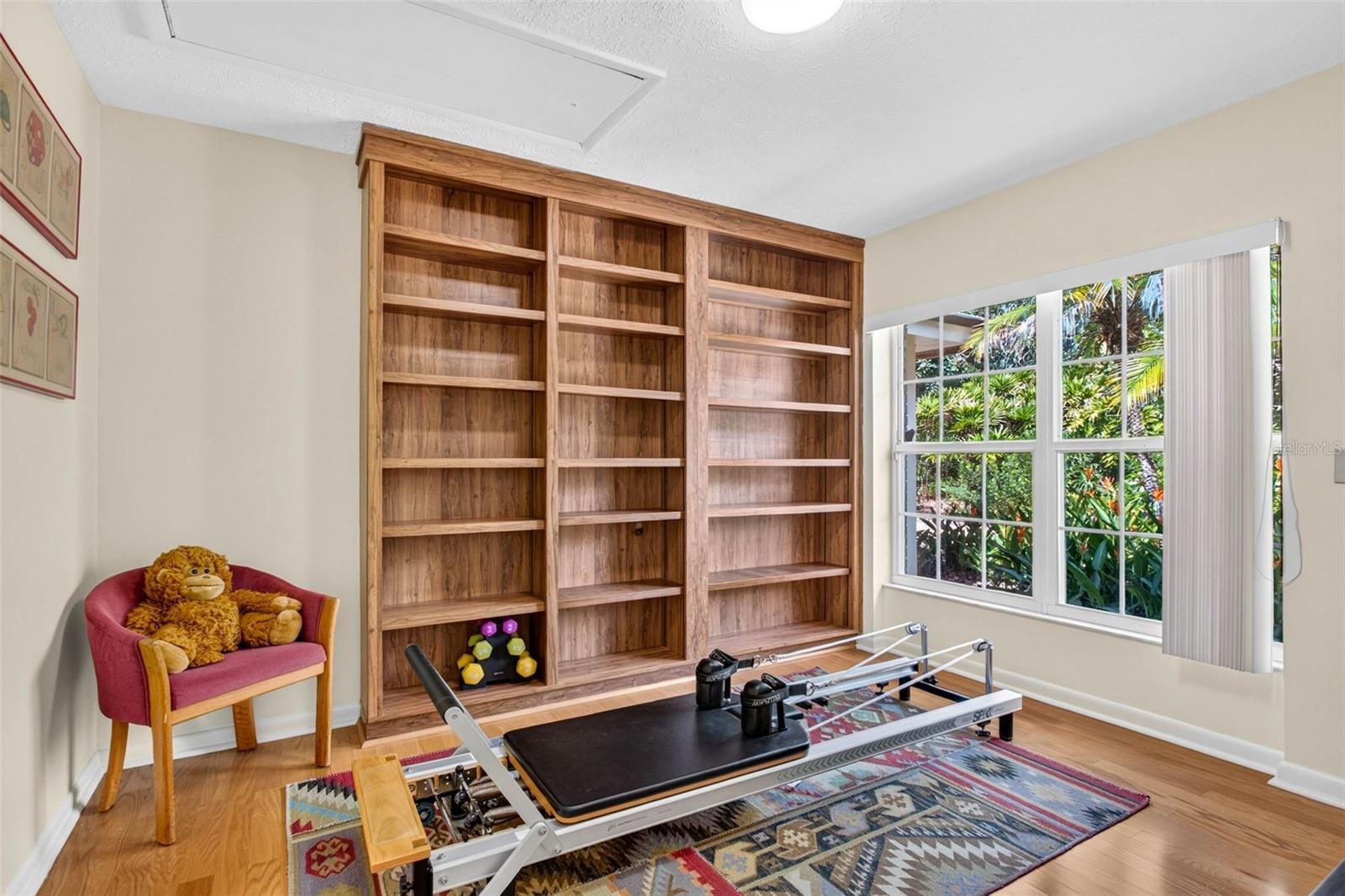 den or bedroom #5?