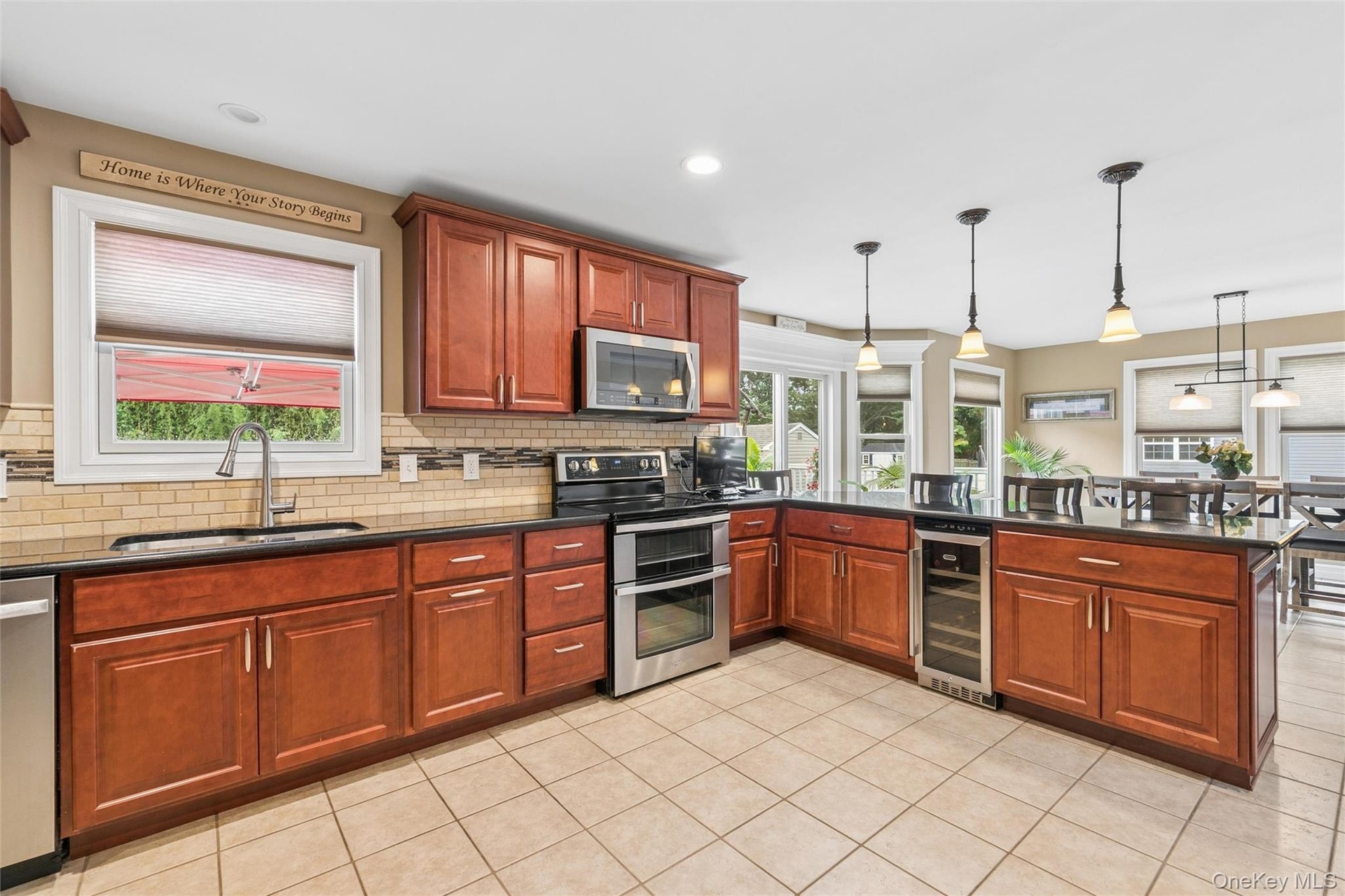 Huge Kitchen with Island