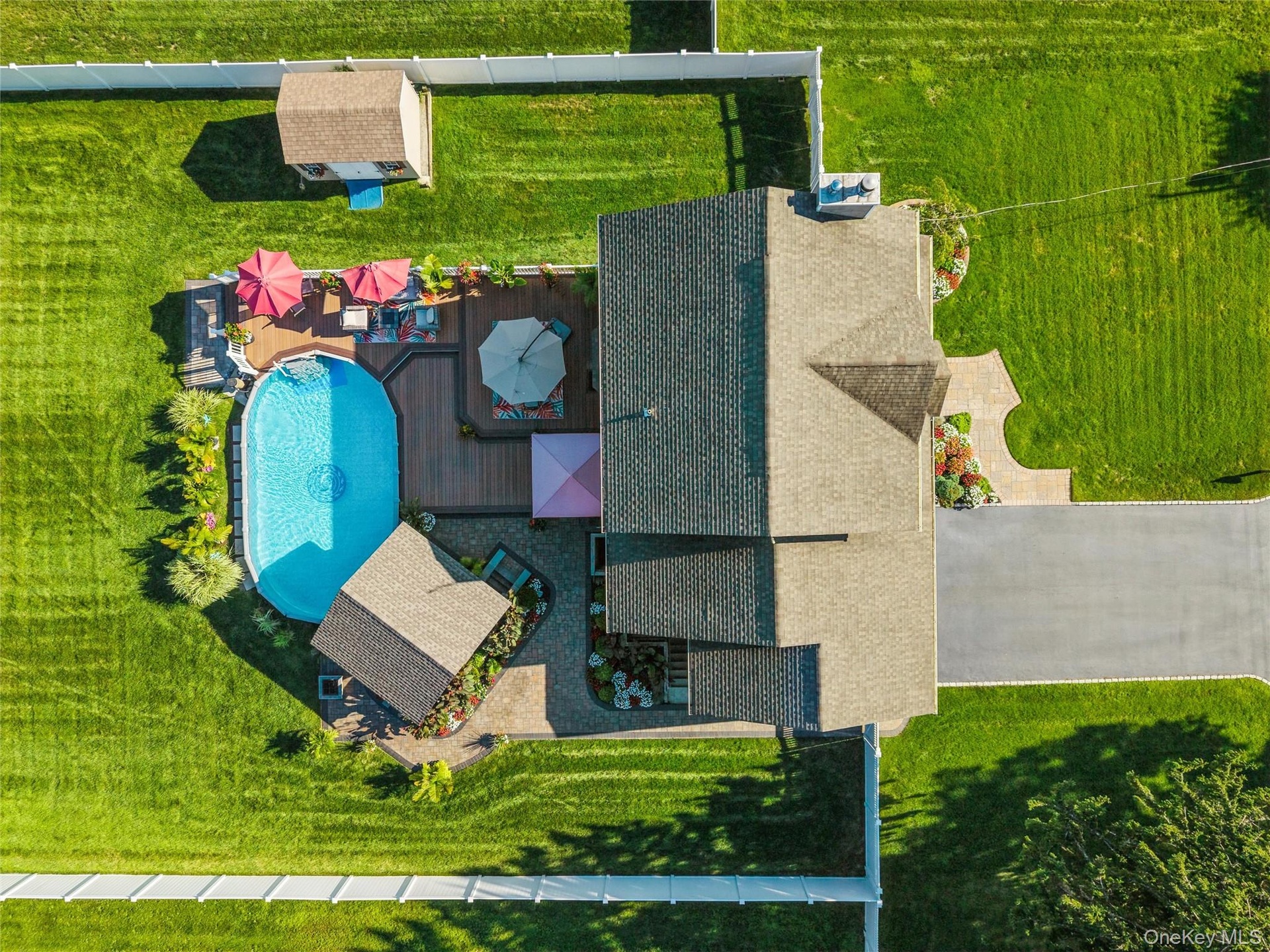 Spacious Interior and Exterior Living