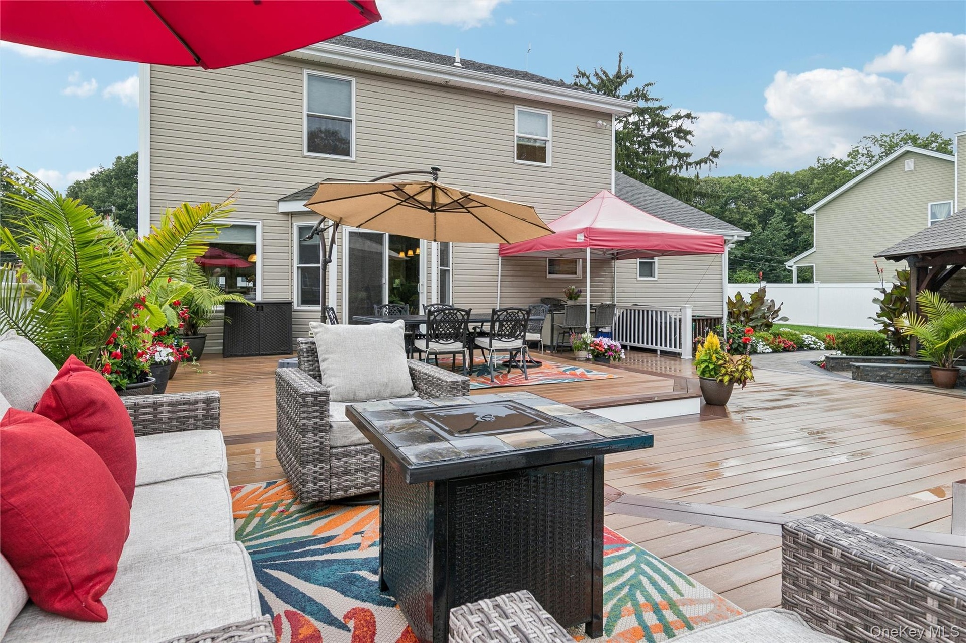 Generously Sized Fiberon Deck Enhances Outdoor Living