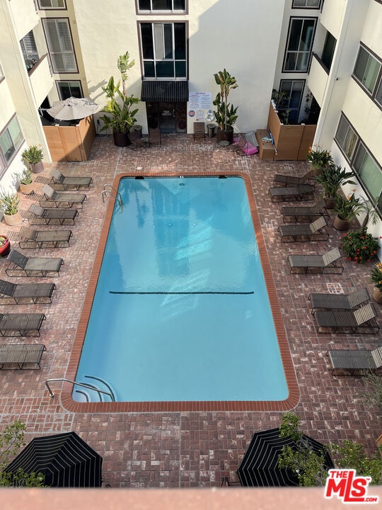 Pool N