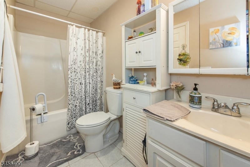 Ground floor bathroom