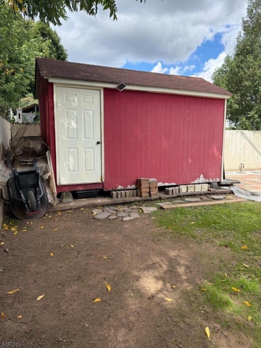 Shed