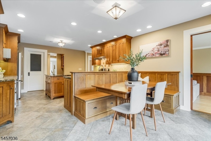 Kitchen to Family Room