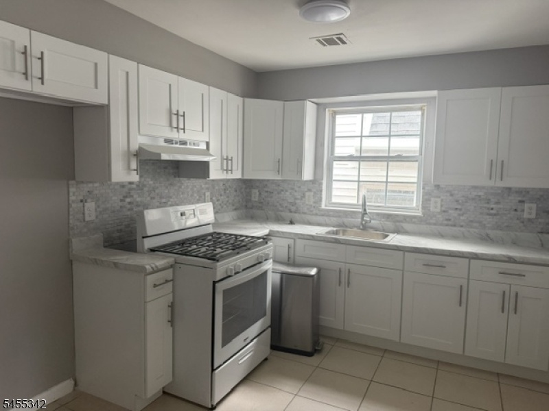 Kitchen 2nd Fl