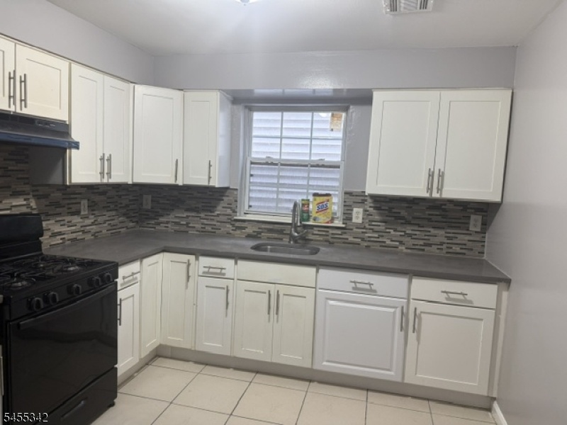 Kitchen 1st Fl