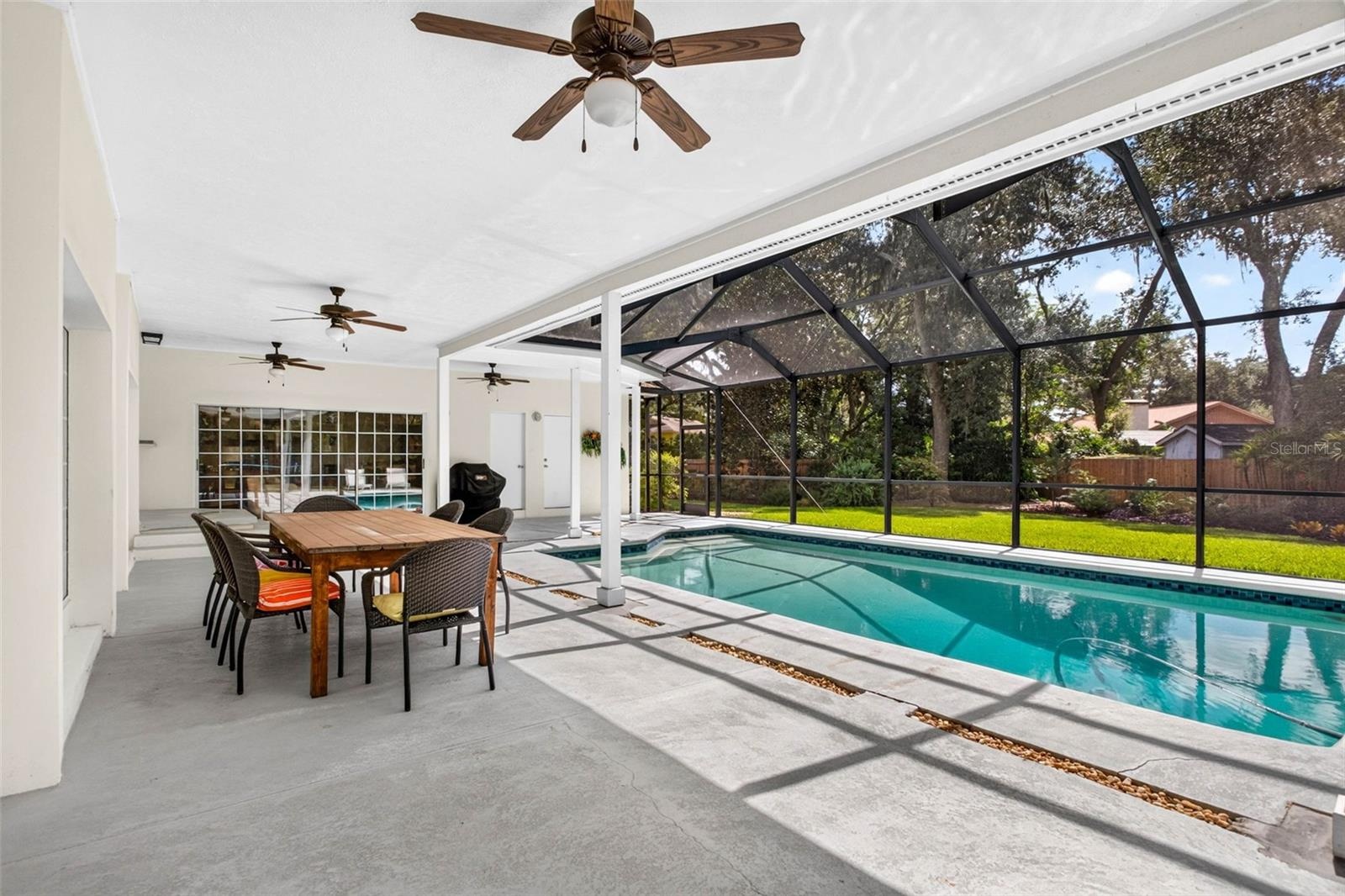 screened patio