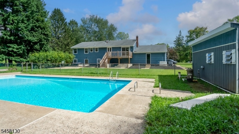 pool
