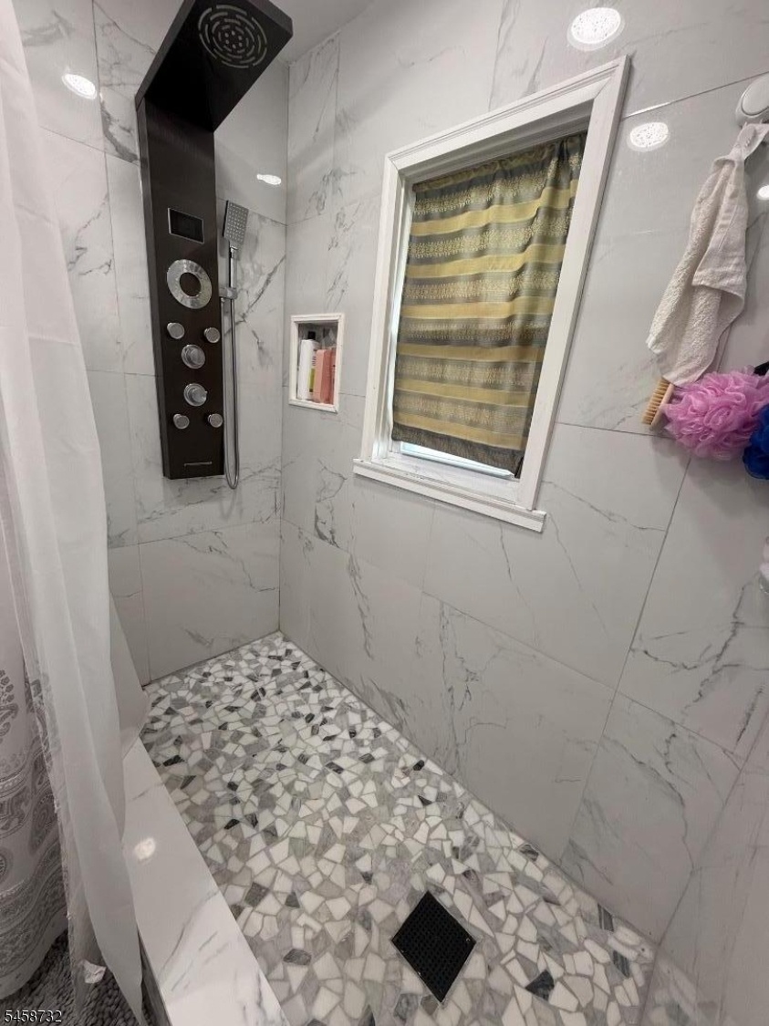bathtub