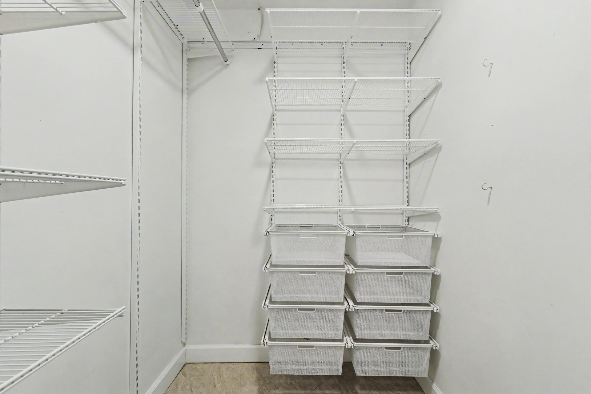 walk in closet