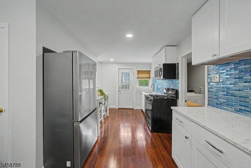 Kitchen 4
