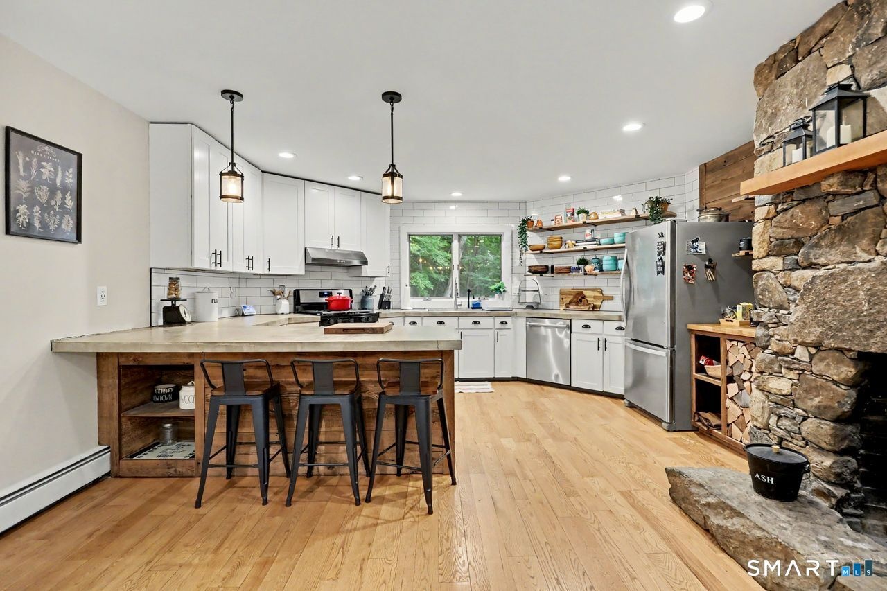 Breakfast Bar