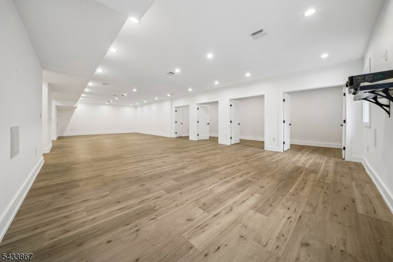 Large Recreation Room