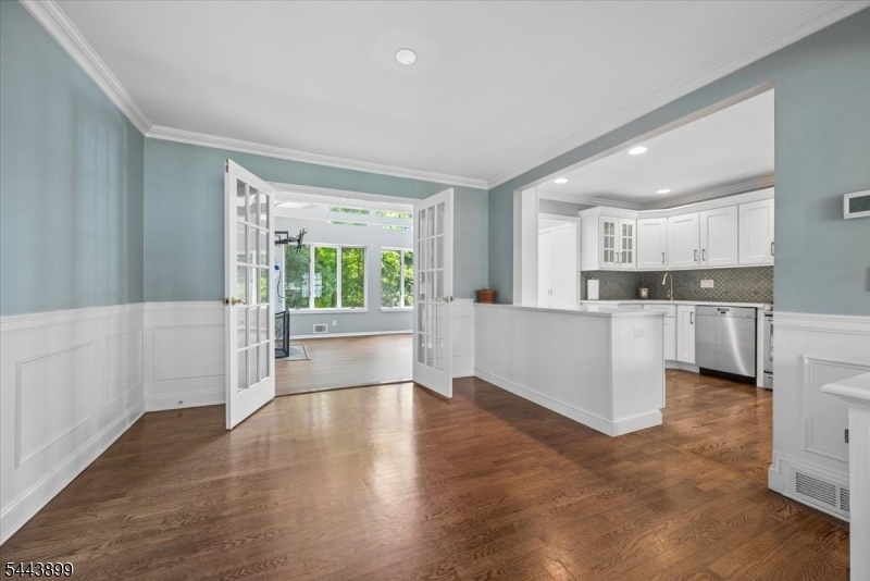 Dining Room / Kitchen