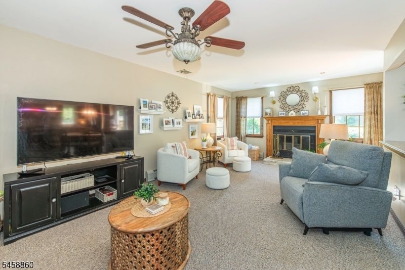 Family rm wood burning F/P