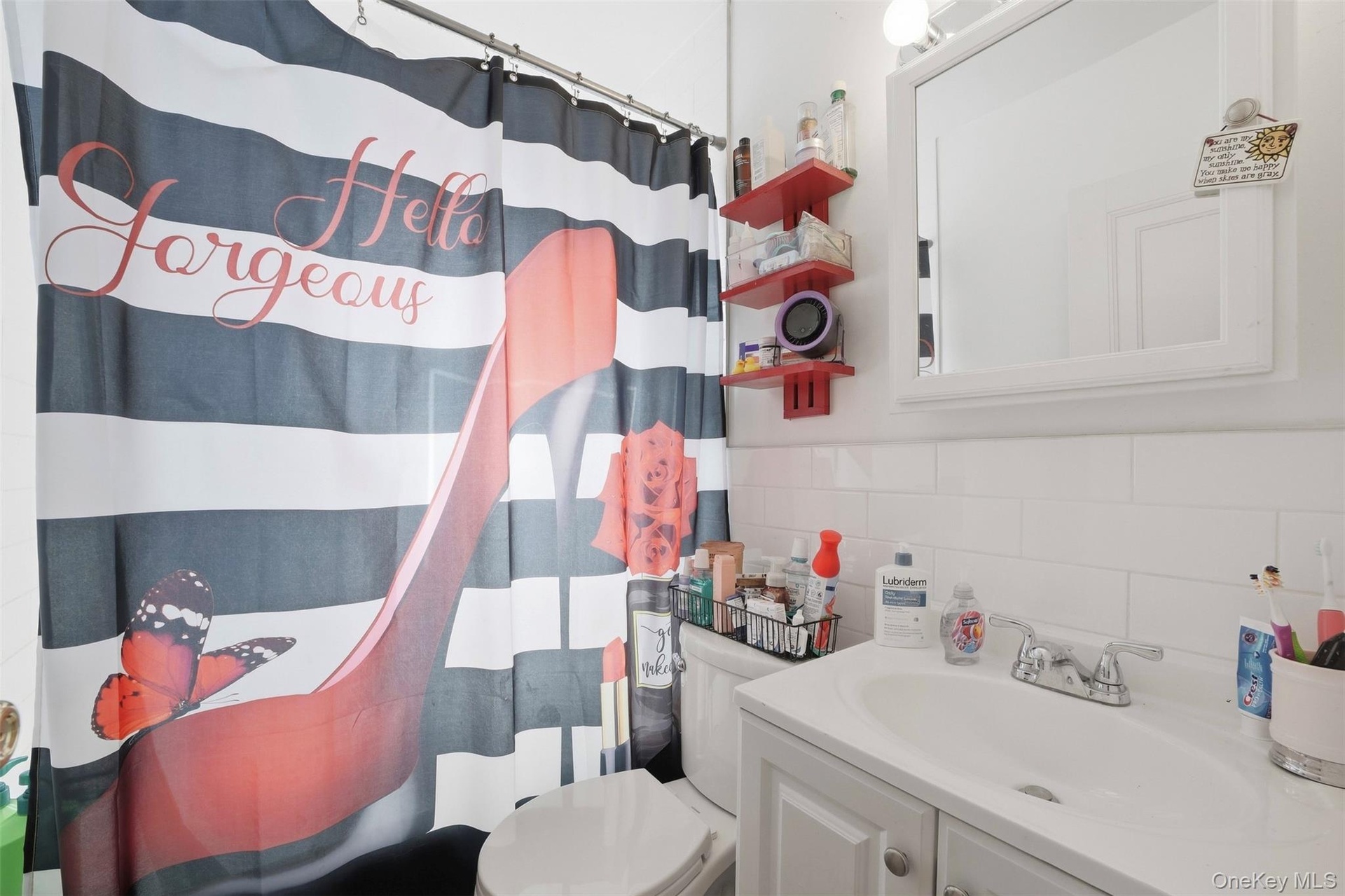 Full bath in unit #47