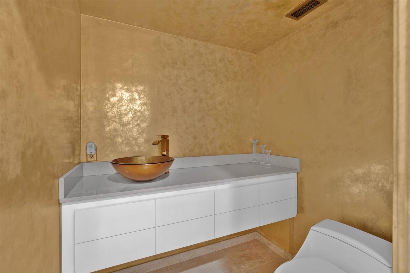 Powder Room