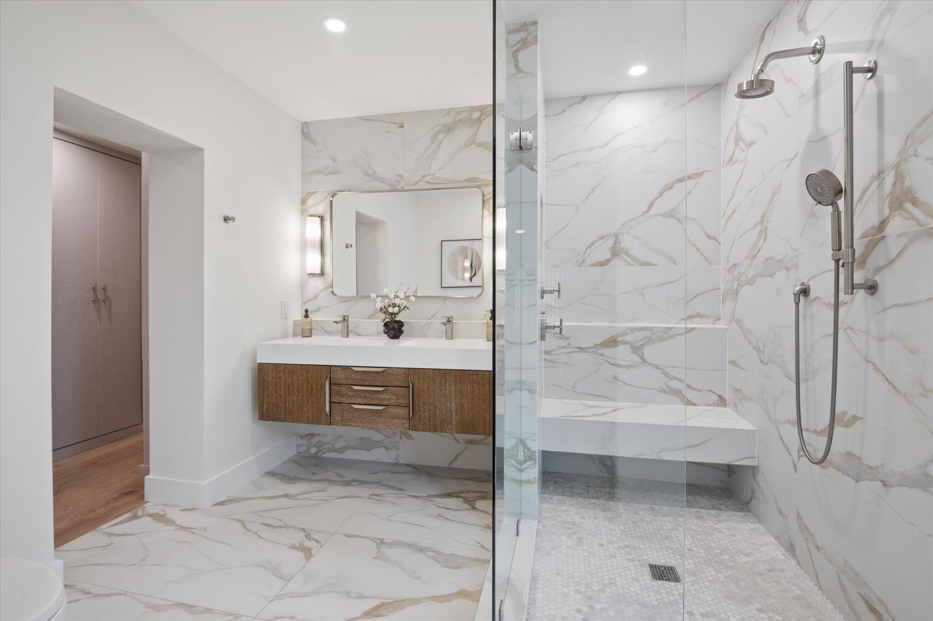 Primary Ensuite
