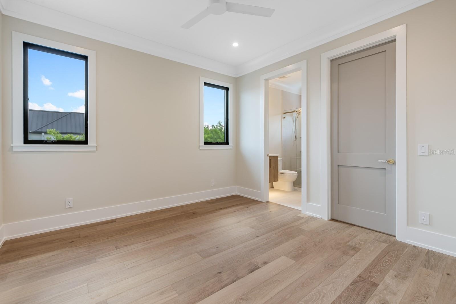 Bedroom 2 Suite