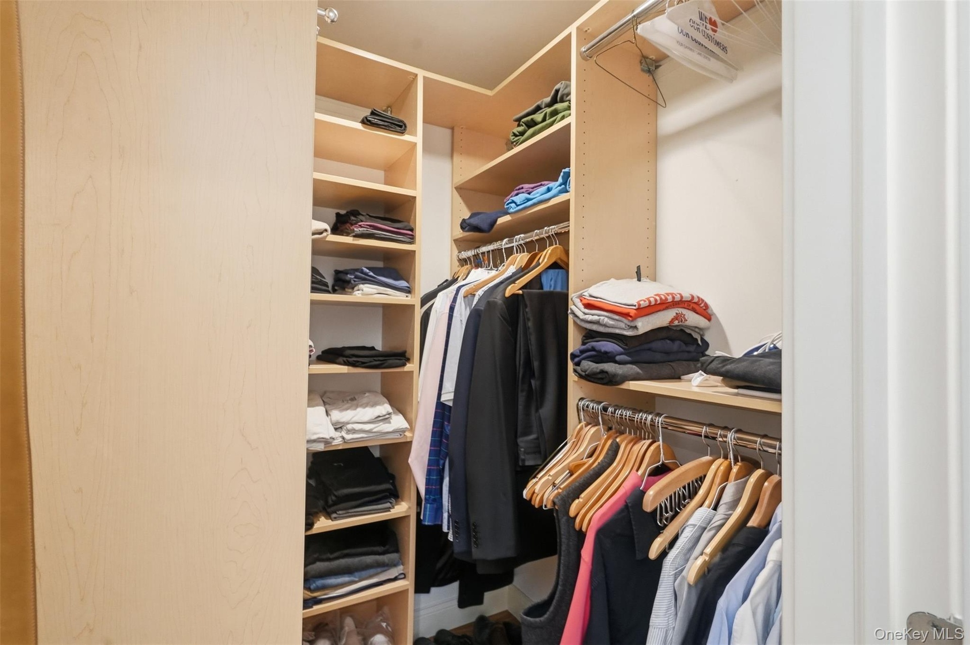Walk-in closet