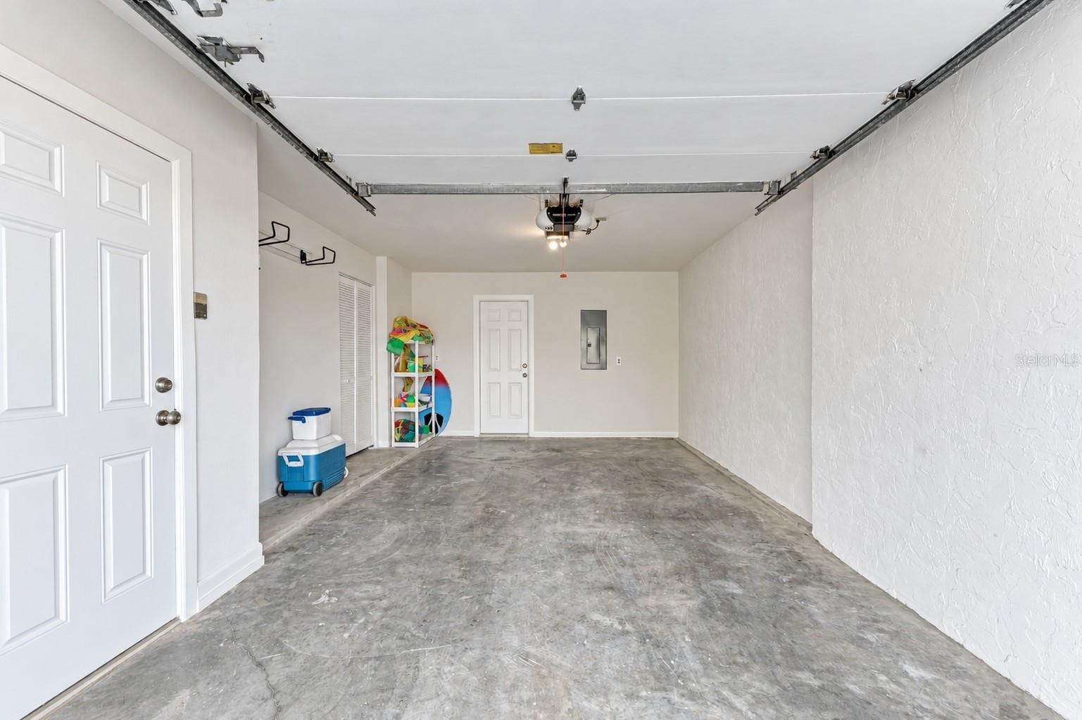 garage