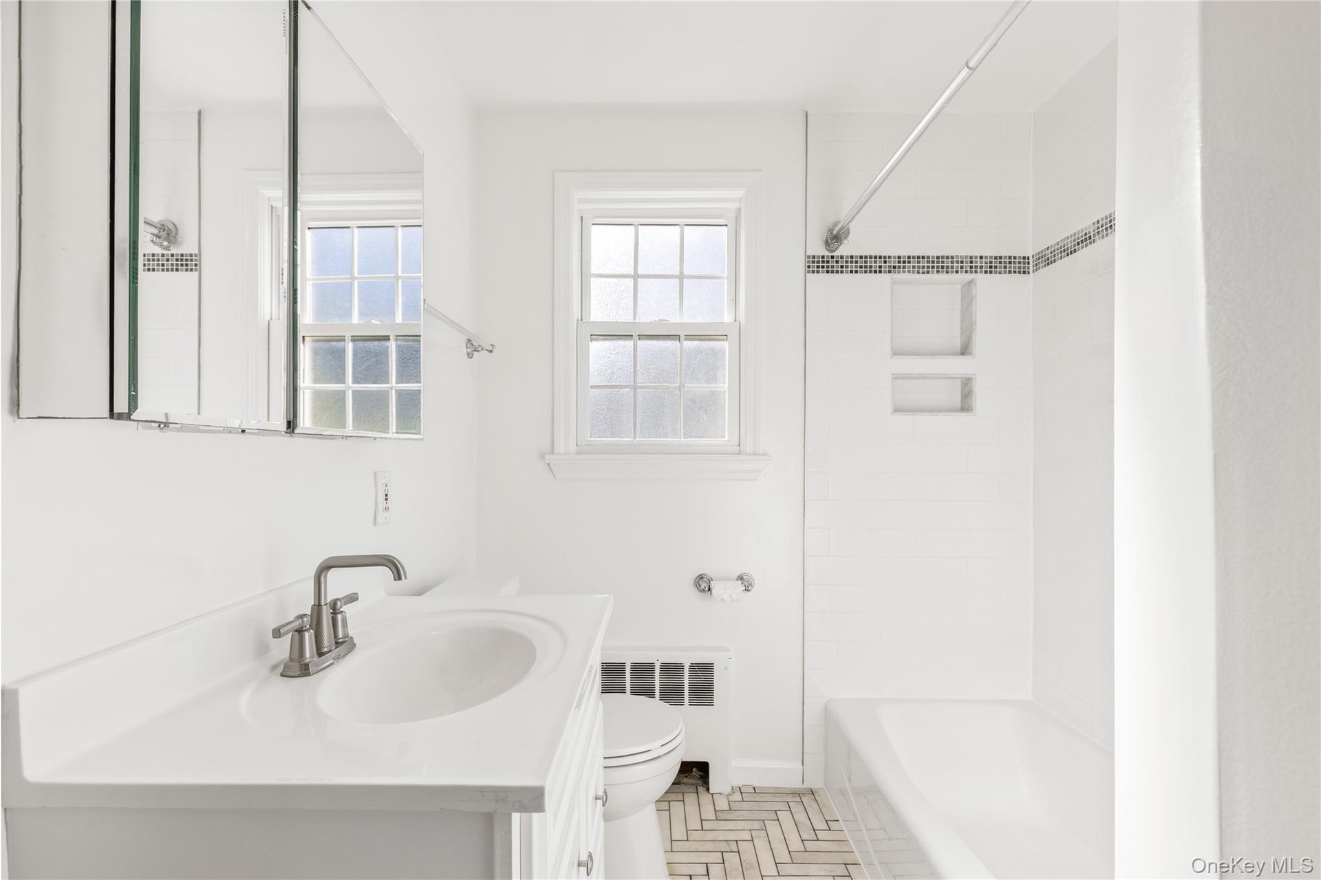full bath with shower and tub