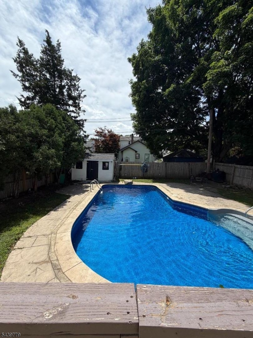 pool