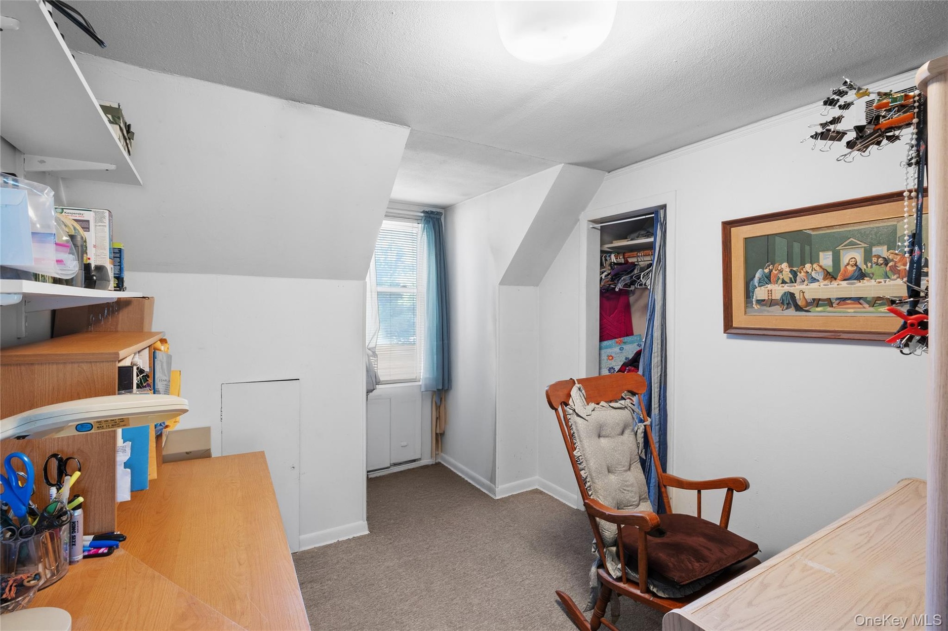 Second bedroom on 2nd flood