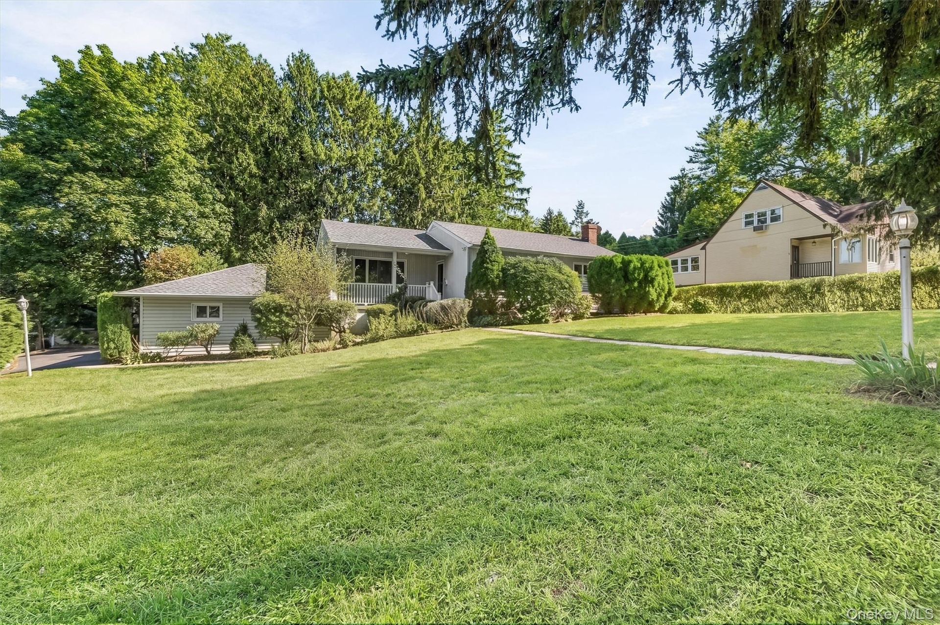 A welcoming introduction to Huntley Estates