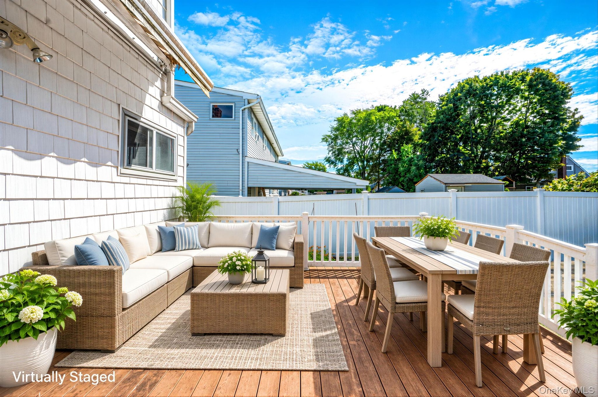 Deck Area, Digitally Staged