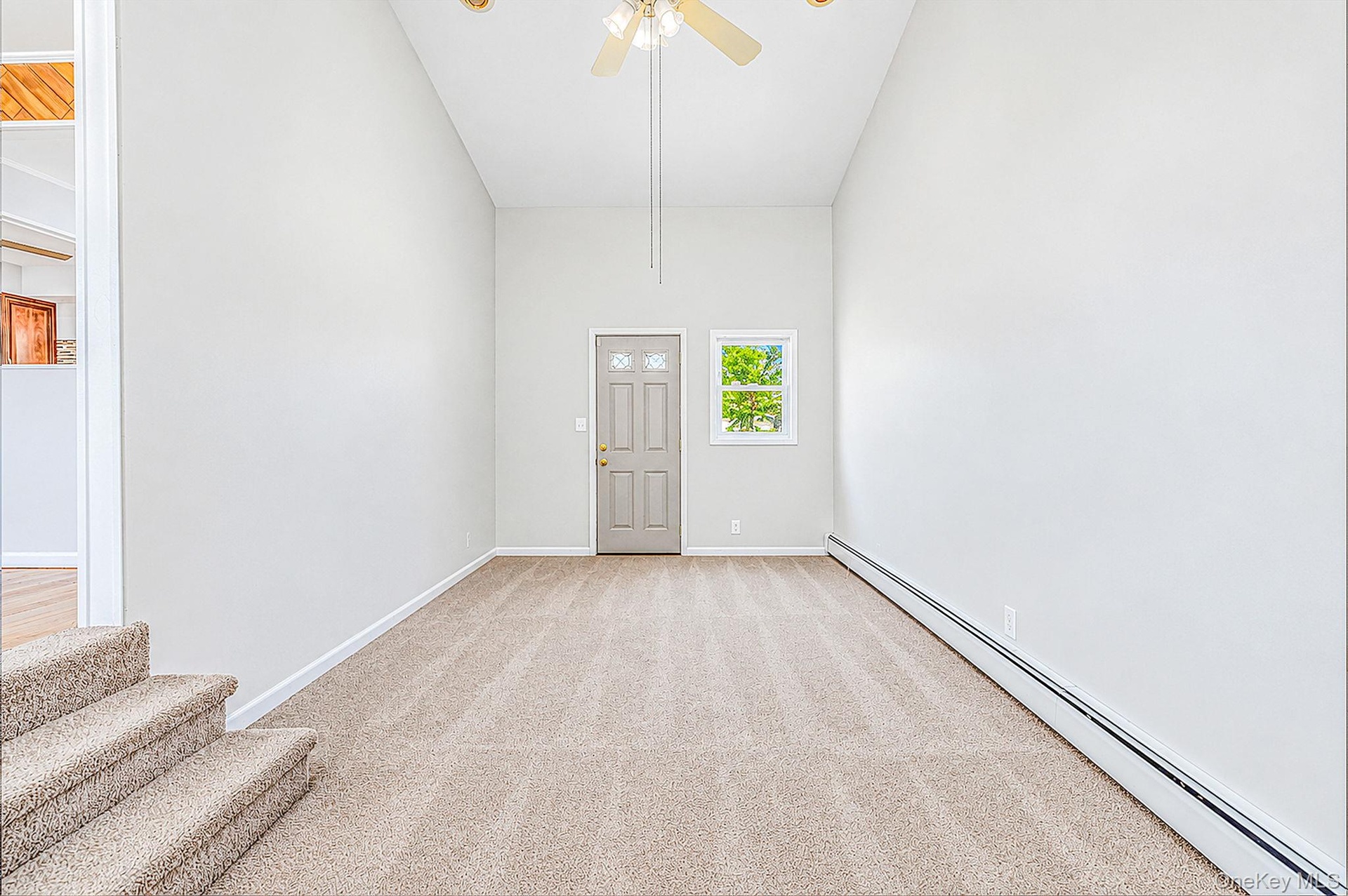 Spacious Den, Vaulted Ceilings