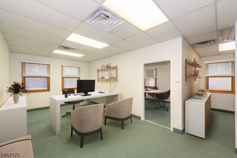Office 3