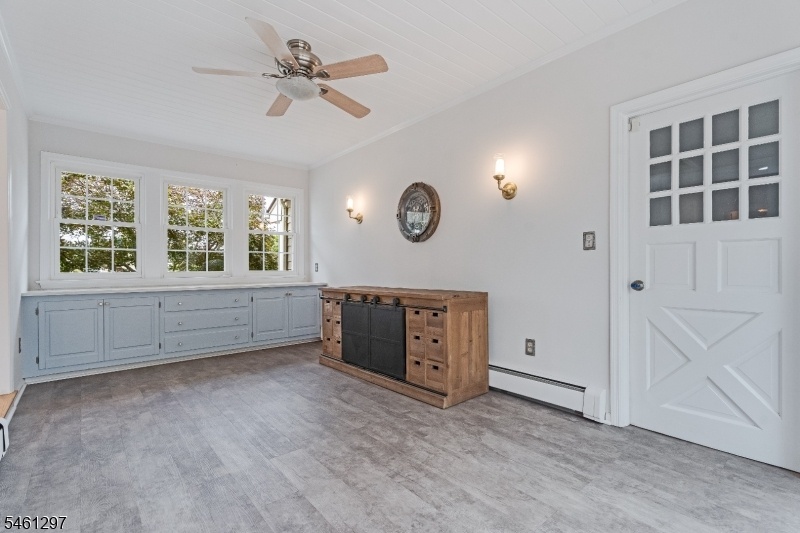 mud room