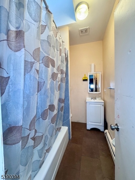 Bathroom Unit # 4